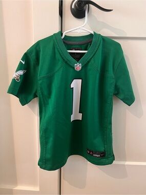 Nike/NFL Eagles authentic Kids size large (fits size 6/7) Jalen Hurts  Jersey